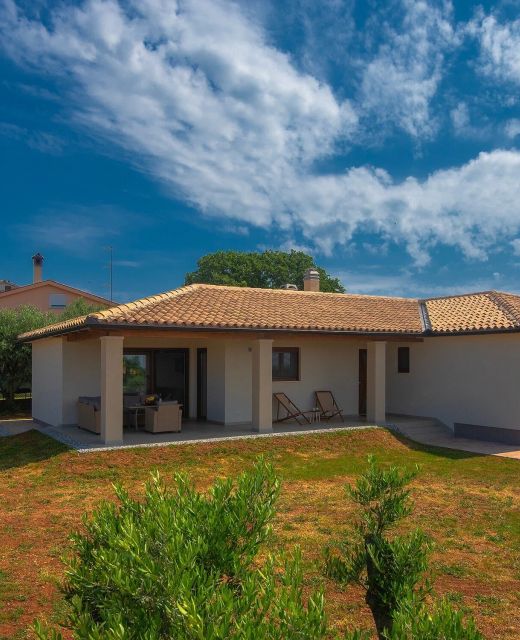 Holiday Home With Hot Tub Valtura, Pula - 22784 Valtura