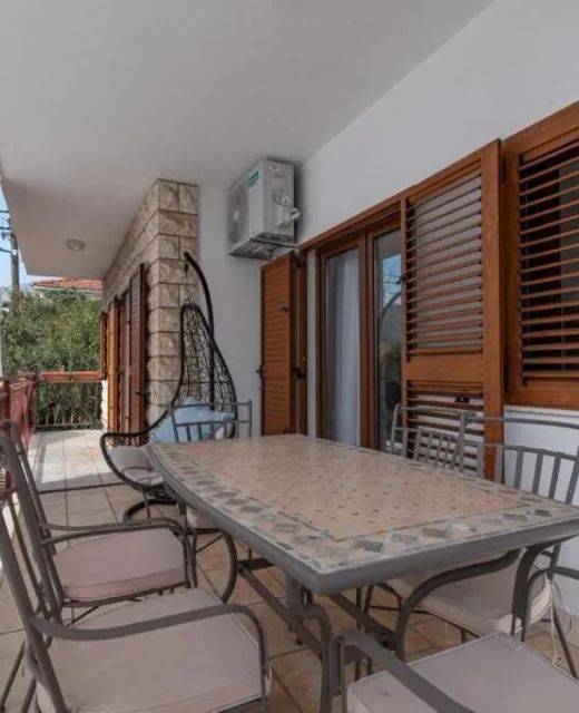 Apartment Oleandar Trogir