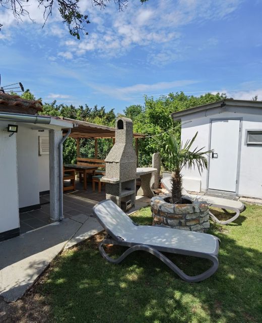 House Holiday House Rosemary Medulin