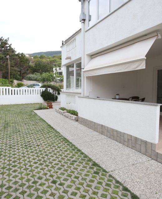 Apartments Katarina Baska