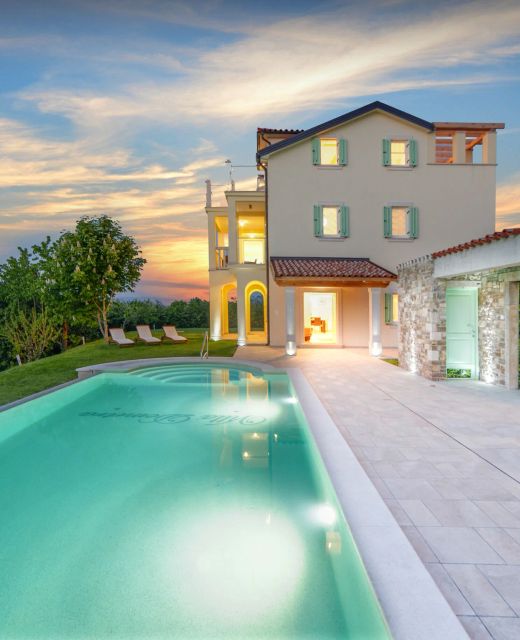 Villa Demetra s bazenom i predivnim pogledom na Motovun