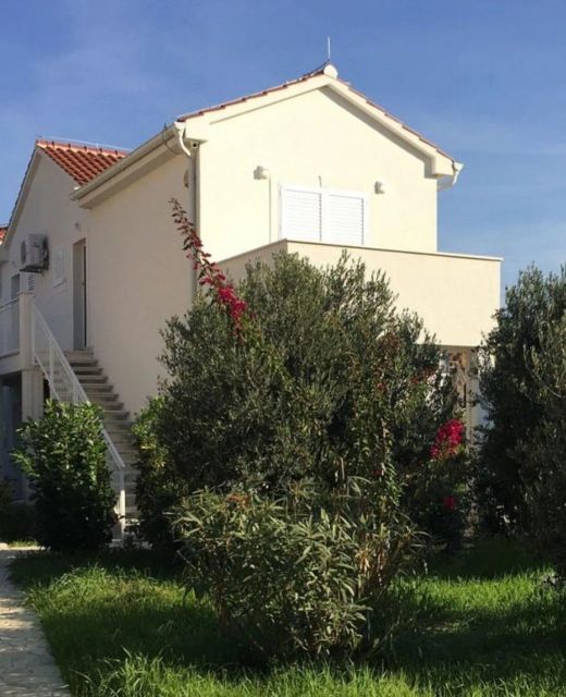 Apartments Villa Tribunj