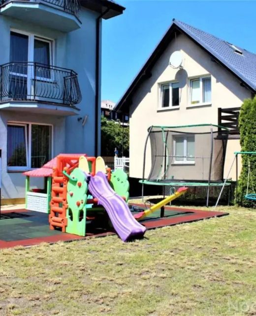 Pokoje Gościnne Lazur Karwia