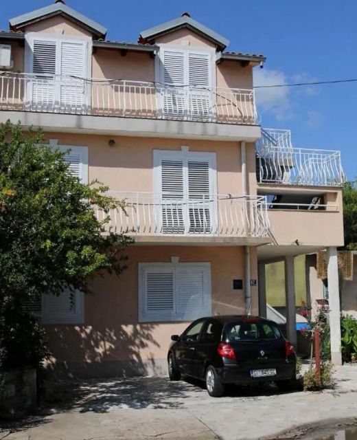 Apartment Branka Vodice II