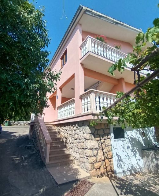 Apartmani Maro Starigrad
