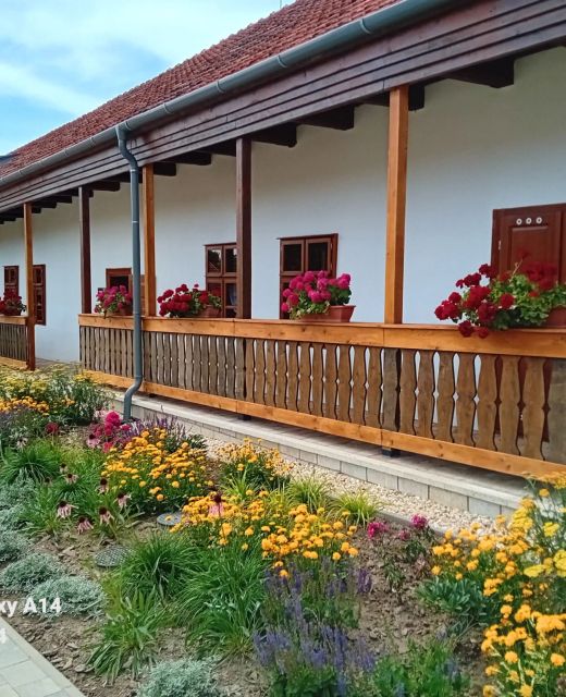 Prefektus Apartmanház Tarcal
