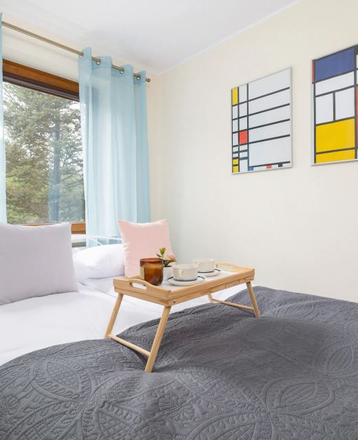 Apartment Mondrian