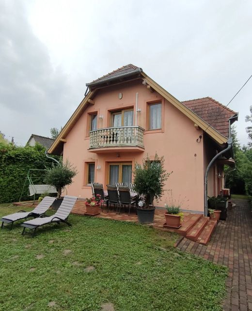 Three Family Apartmans Balatonberény