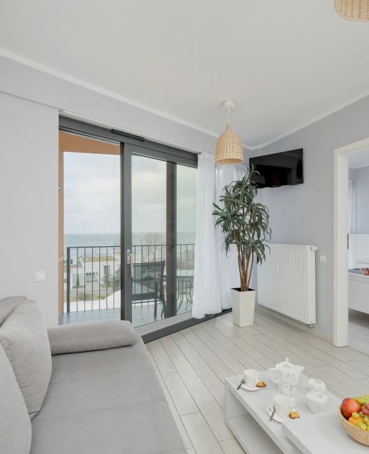 Horyzont 610 SeaView