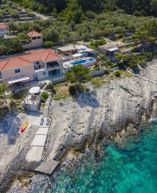 Villa Grski Rat Blato
