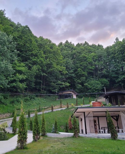 Cabanele din Valea Ursului Bârsana