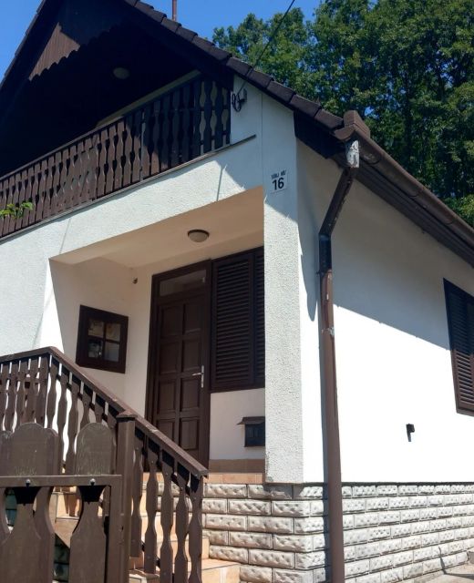 Kökörcsin Vendégház Komló-Sikonda