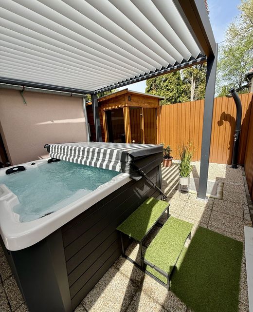 Betti Holiday Home Balatonkeresztúr