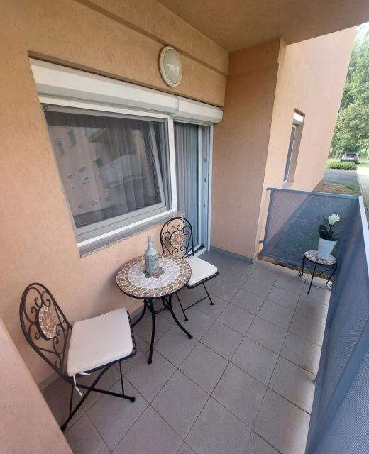 Viola Apartman Kozármisleny