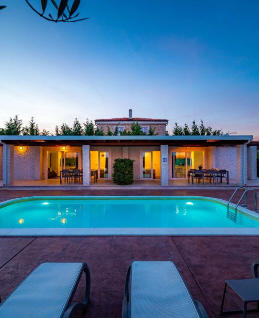 Villa Almond Nin