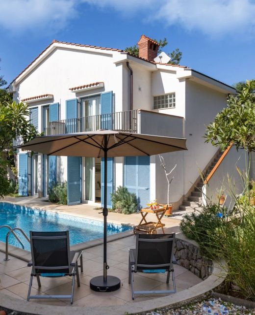 Apartment Fana Njivice