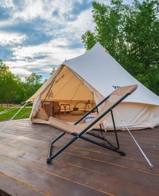 Glamping La Octav Târpeşti