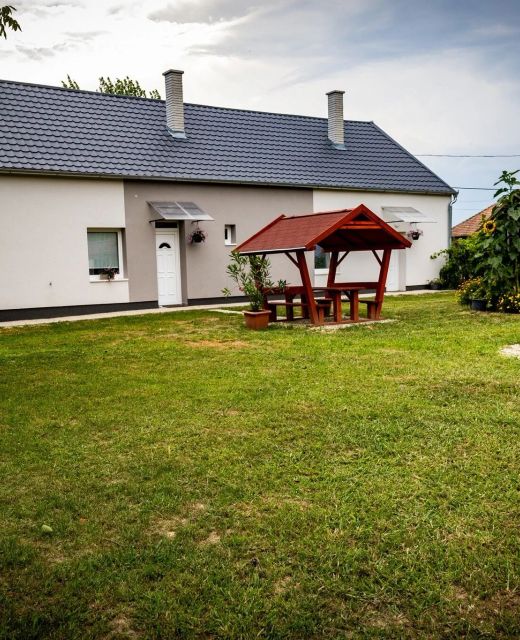 Csörnyeföld Vendégháza