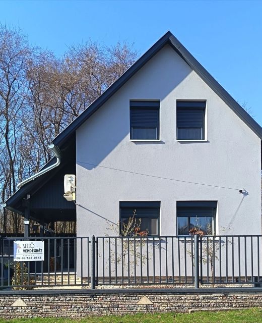 Sellő Vendégház Kerekdomb