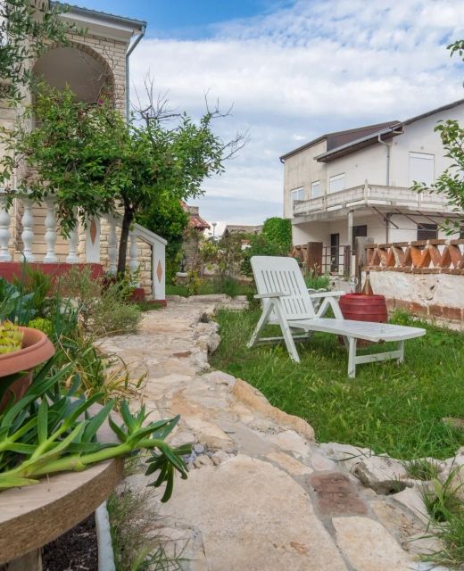 Apartment Basic Mario Vir