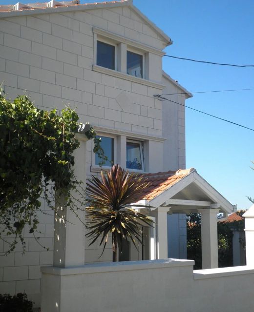 Apartment Aldica Supetar