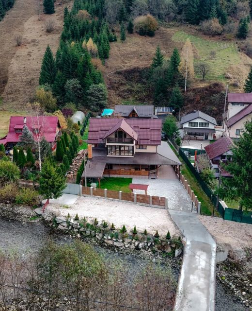 Pensiunea El Rio Rucăr