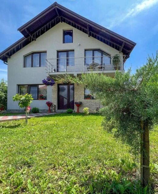 Casa Colț de Rai Berislăveşti