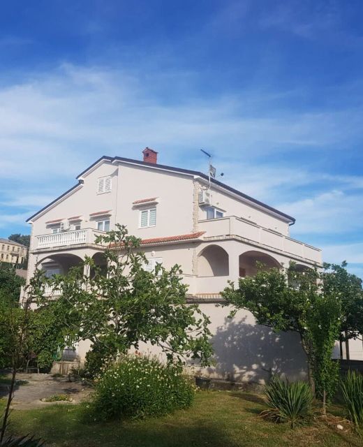 Apartment Mari Lopar