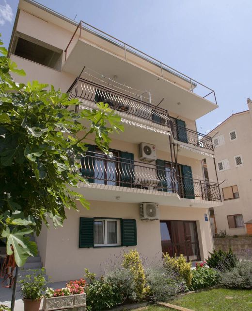 Apartments Petar Dugi Rat II
