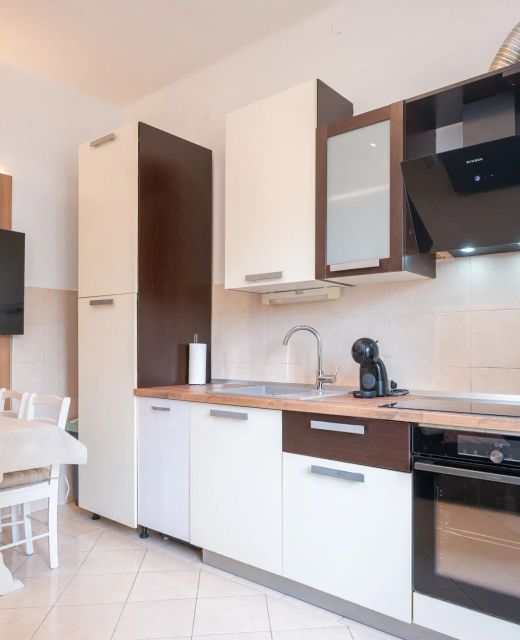 Apartment Karmen Split