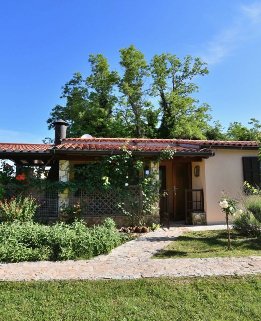 House Ariella Umag