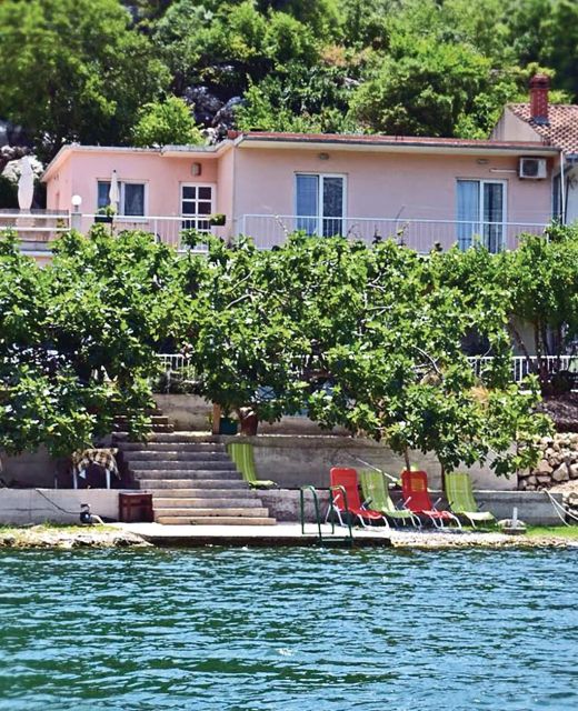 Apartman Ploče - CDR204