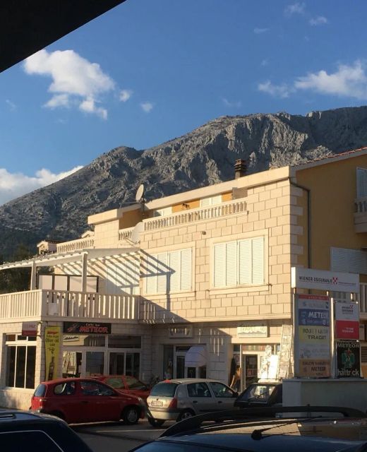 Apartments Dami Orebic