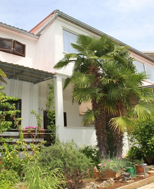 Apartments Araz Vodice