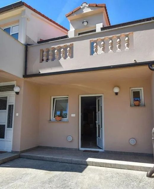 Apartments Jaklin Rab