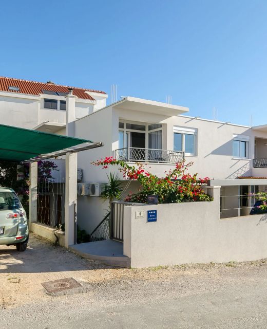 Apartments Lanterna Hvar