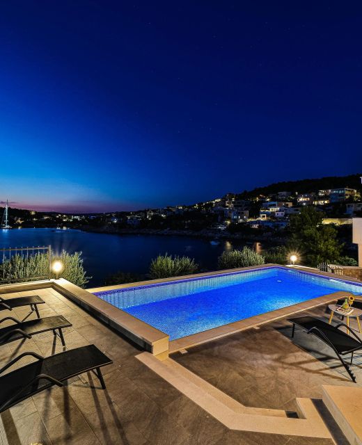 Seaside Apartments With A Swimming Pool Ražanj, Rogoznica - 9723 Ražanj