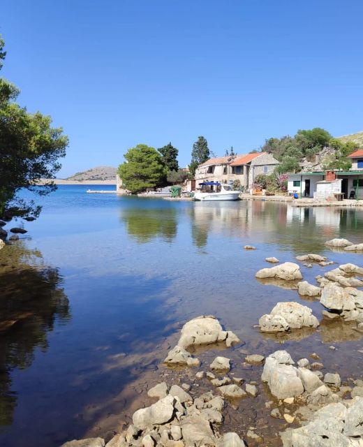 Secluded Fisherman's Cottage Cove Lupešćina, Kornati - 18657 Lupešćina
