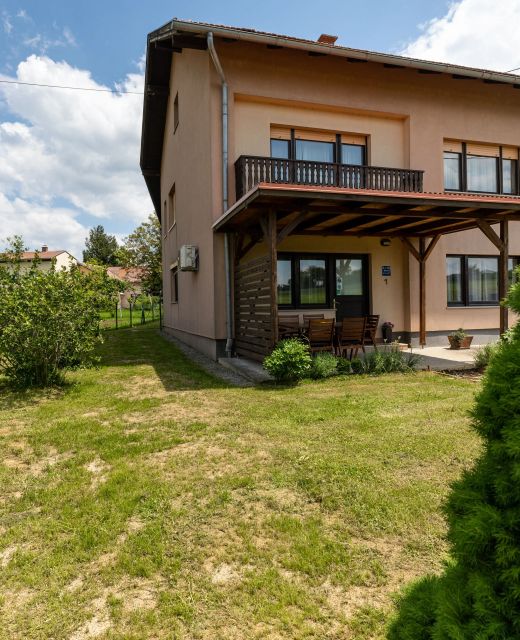 Apartments For Families With Children Karlovac - 20989