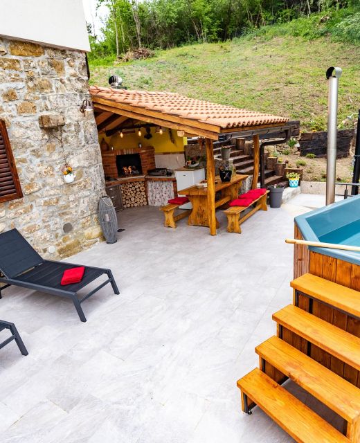 Family-friendly House With Hot Tub Rašpor, Central Istria - Središnja Istra - 21878 Rašpor