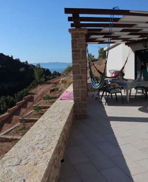 Isolated Apartments With A Parking Space Cove Medvidina, Hvar - 22019 Medvidina