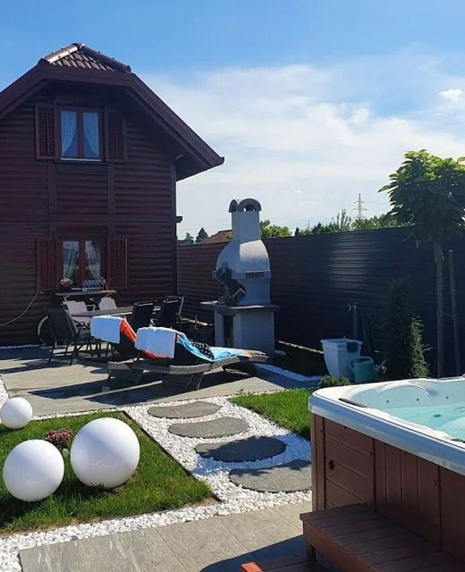 Family-friendly House With Hot Tub Varaždin, Zagorje - 22470 Varaždin