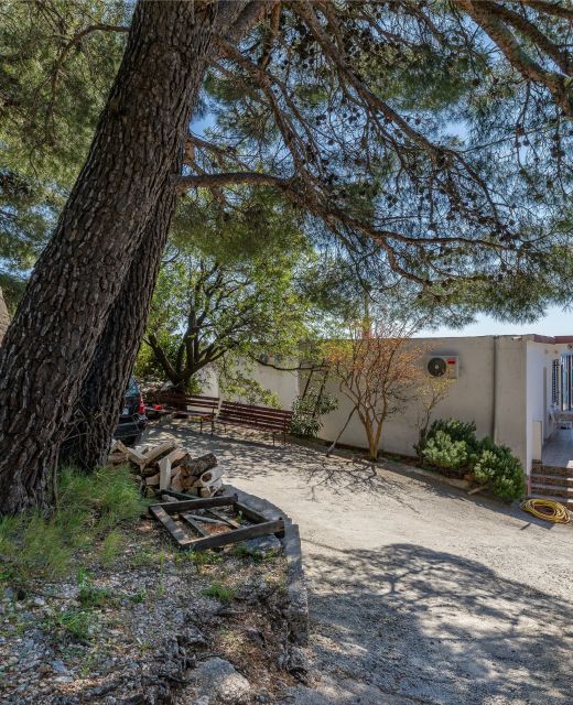 Apartments With Parking Space Brela, Makarska - 22678 Brela