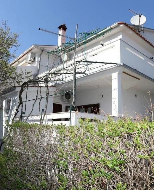 Apartments With Parking Space Baška, Krk - 23071 Baška