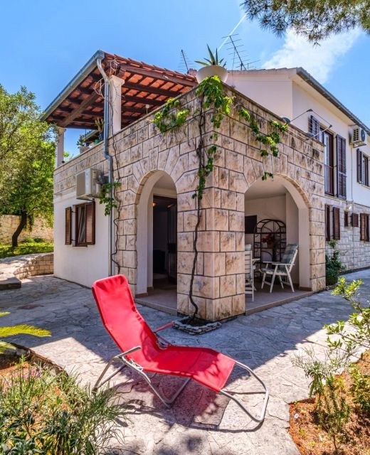 Holiday House With A Parking Space Sutivan, Brač - 23075 Sutivan