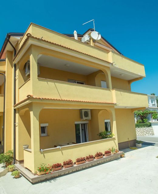 Apartments With Parking Space Lopar, Rab - 23156 Lopar