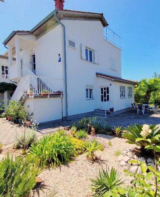 Apartments With Parking Space Barbat, Rab - 23300 Barbat