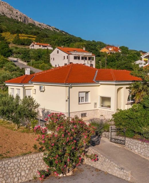 Apartments With Parking Space Jurandvor, Krk - 23362 Jurandvor