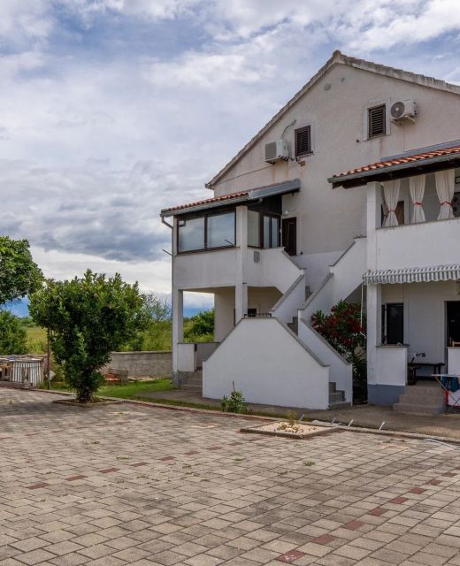 Apartments With Parking Space Privlaka, Zadar - 23483 Privlaka