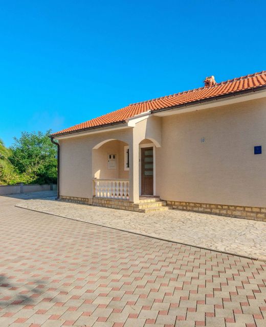 Family Friendly House With A Parking Space Privlaka, Zadar - 23633 Privlaka